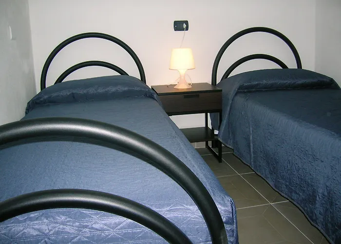 Al Carotin アパート Mantello