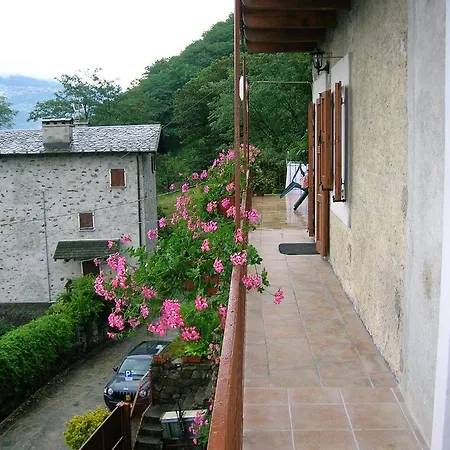 Al Carotin Apartamento Mantello